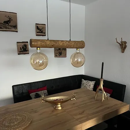 Kennys Bergblick Pool Sauna Tennis 아파트 Niederdorla