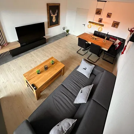 아파트 Kennys Bergblick Pool Sauna Tennis Niederdorla