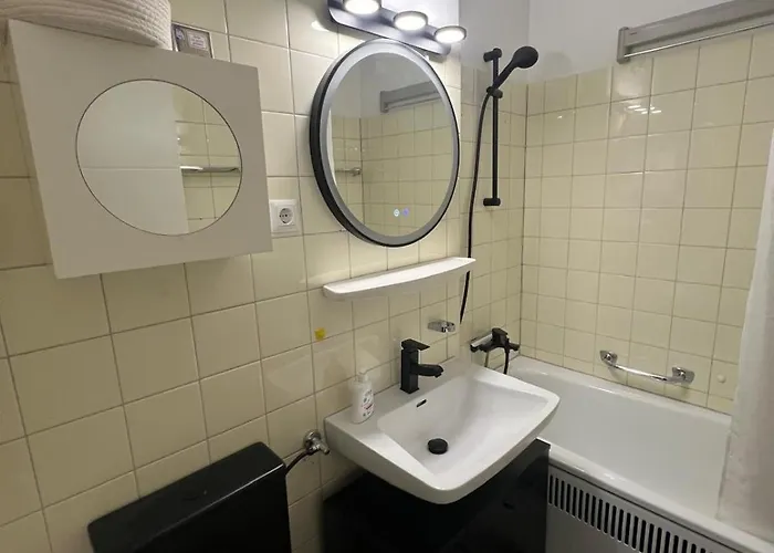 아파트 Kennys Bergblick Pool Sauna Tennis Niederdorla