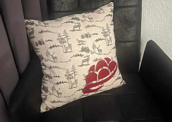 Kennys Bergblick Pool Sauna Tennis